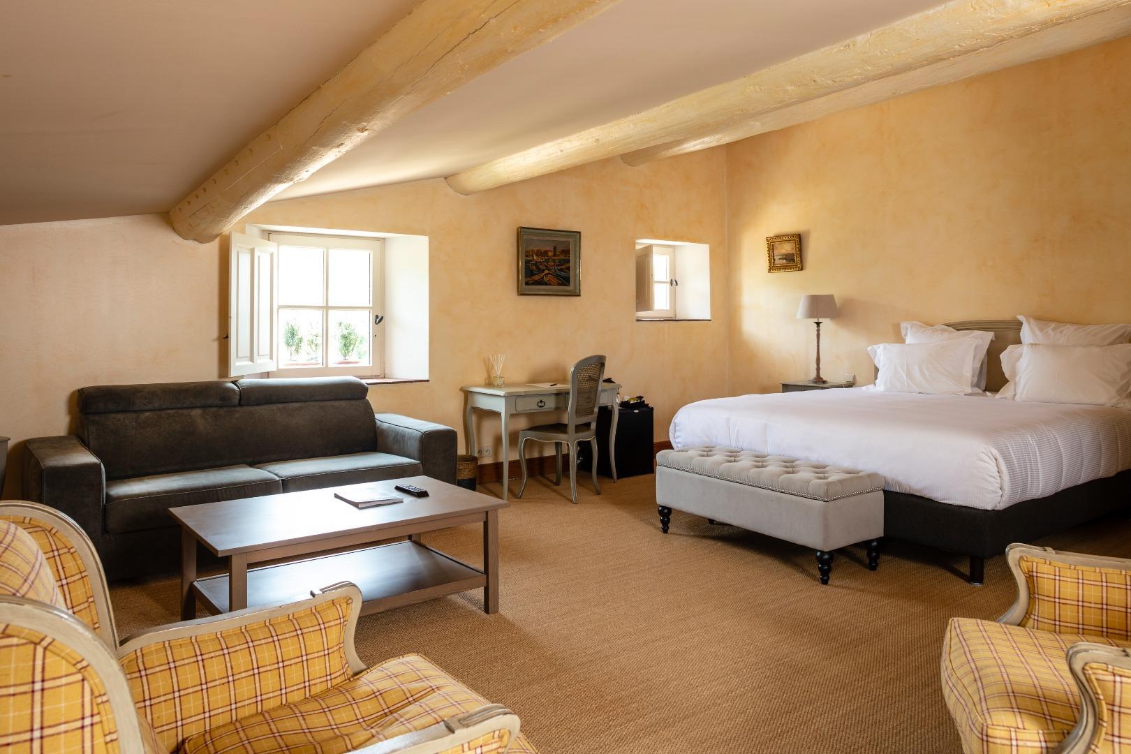 Hotel La Magdeleine - Mathias Dandine Gémenos Esterno foto