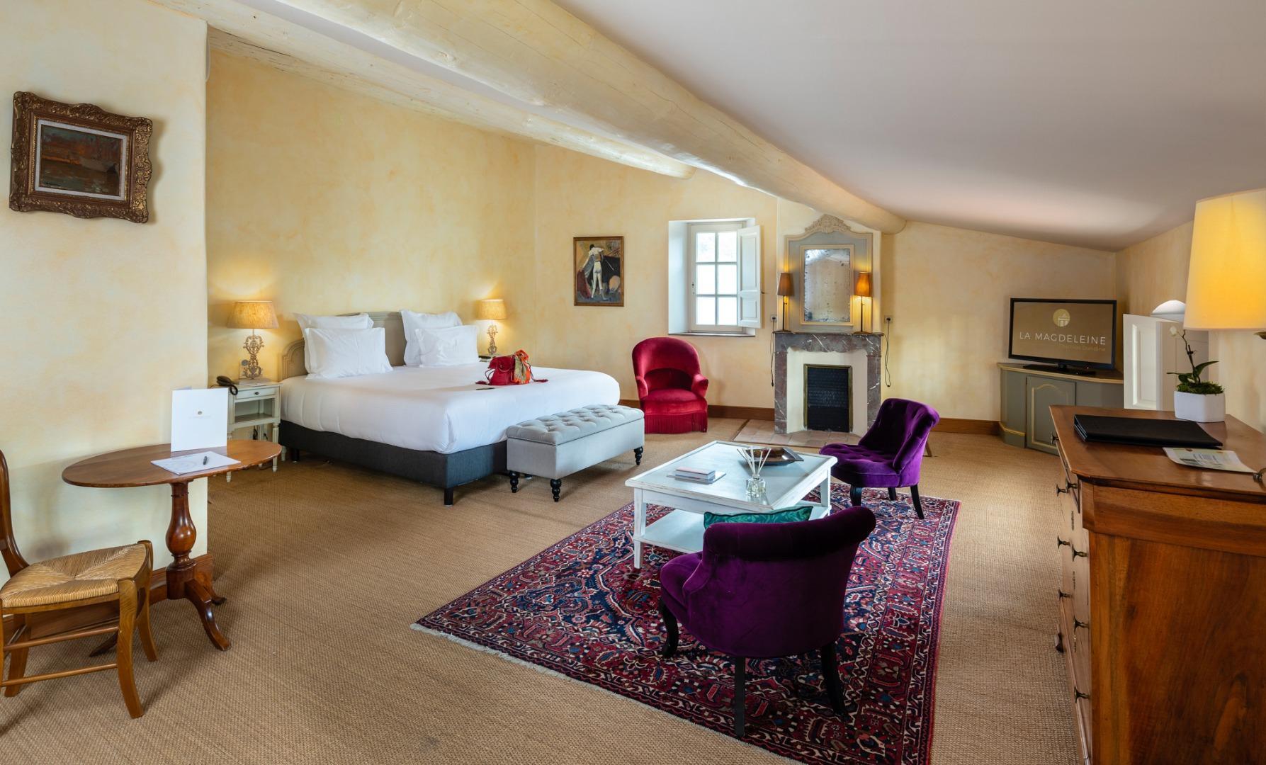 Hotel La Magdeleine - Mathias Dandine Gémenos Esterno foto