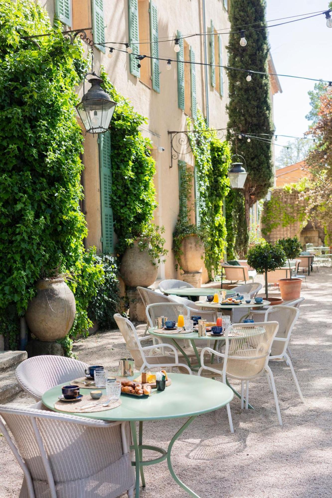 Hotel La Magdeleine - Mathias Dandine Gémenos Esterno foto