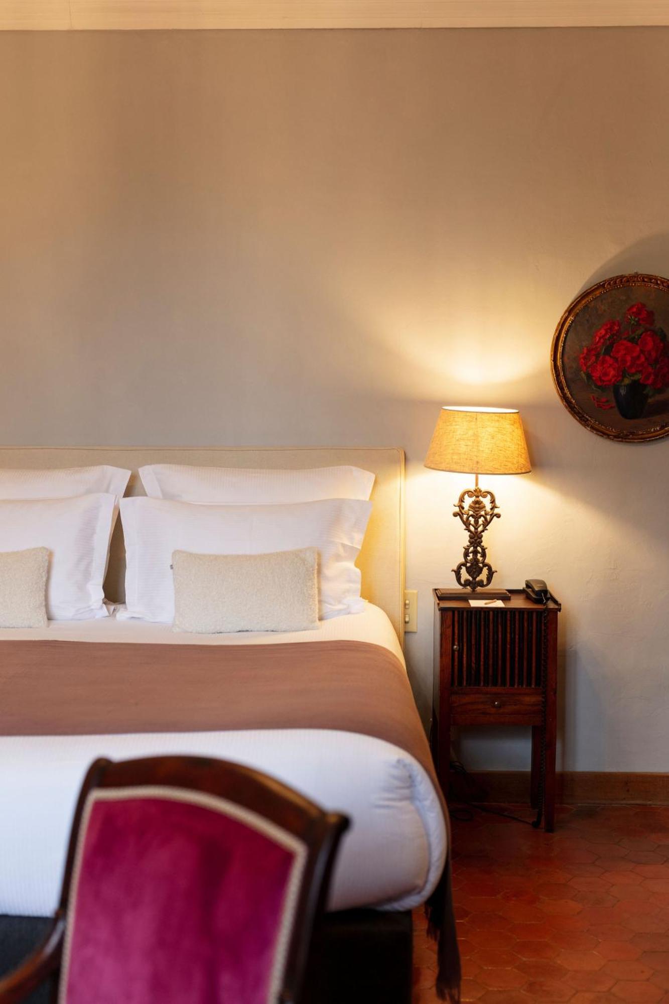 Hotel La Magdeleine - Mathias Dandine Gémenos Esterno foto